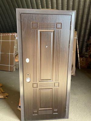 Buldoors MASS 90 букле шоколад, МДФ ларче шоколад 9S-104, МДФ ларче белый 9S-104, хром, 2050*880, правая, лот 9261473 